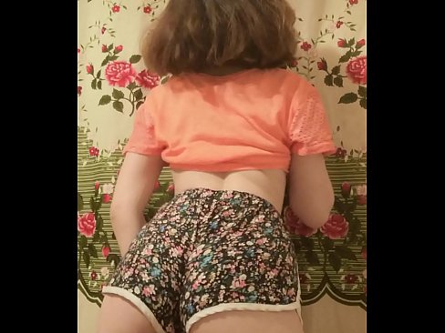 ❤️ دختر جوان سکسی که شورتش را جلوی دوربین در می آورد ❤️ پورنو fb در ما fa.virtsextor.ru ❌️❤